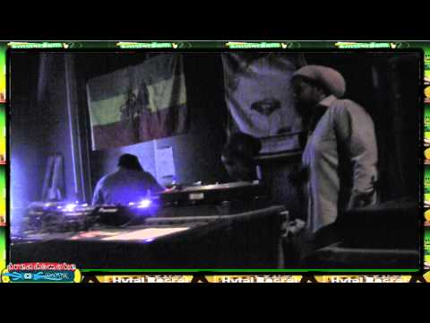 WORD SOUND & POWER ft mc (uk) - we are warriors of dub @ mc theater 15-06-2012