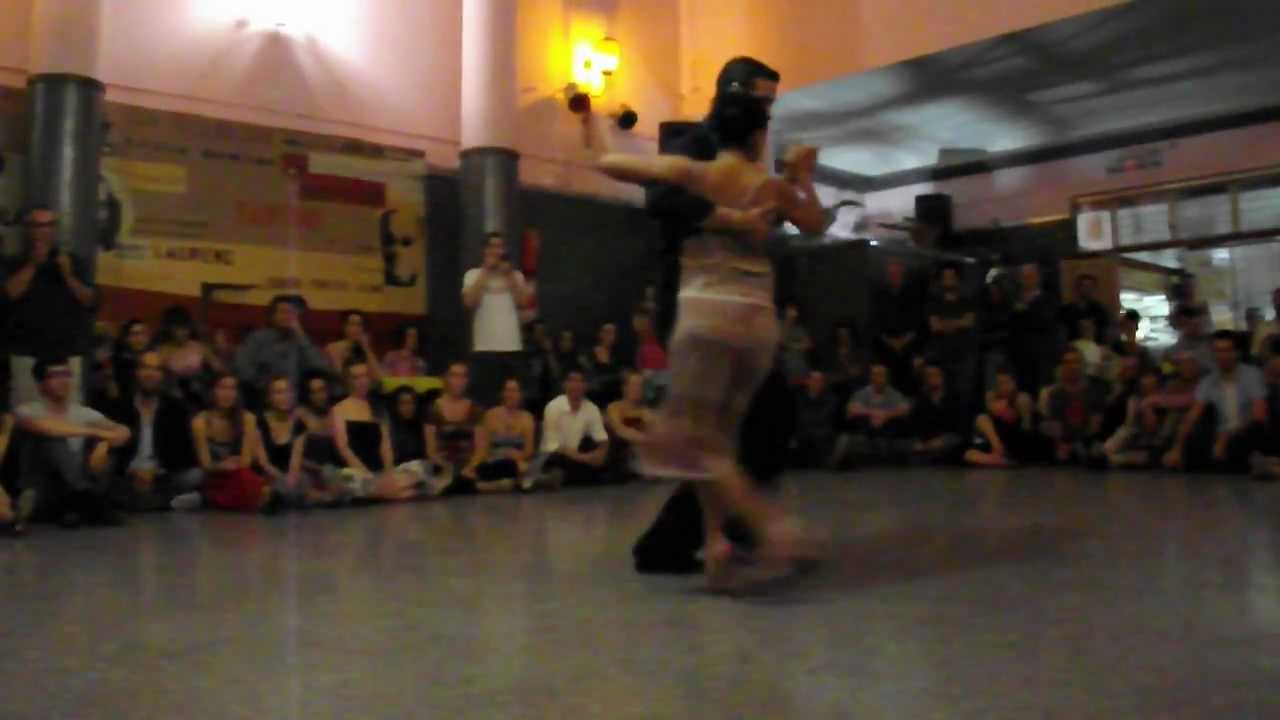 Video thumbnail for Corina Herrera y Rodrigo Palacios.1/2 Noche Revival