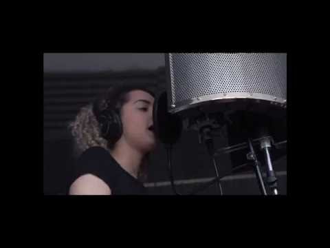 Studio Session 001: Tayah Ettienne - City