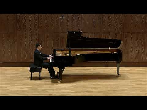 Roman Zaslavsky plays C. Debussy: La soirée dans Grenade