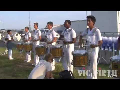 Blue Knights "In the Lot" : DCI 2014 San Antonio - HD Footage!