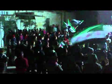 مظاهرة مسائية في حي طريق حلب في محافظة حماة