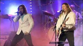 Airplayin&#39; plays &quot;Stranded&quot; by Airplay (LIVE)