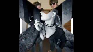 Buckcherry -Pump It Up