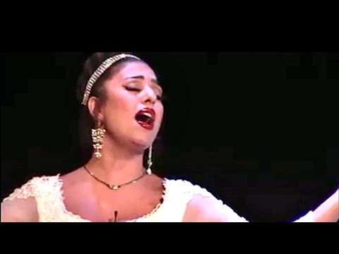 159. FILM - ANGELA LEKARIEVA & CYGAŃSKI TEATR „ ROMEN” - POJ ZVIENI GITARA