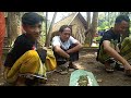 Kesederhanaan Santri Salafi Saat Makan