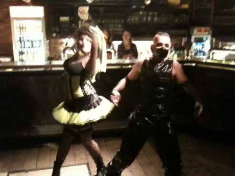 WGT 2011 Moritzbastei "13 Sekunden tanzen zu XMH xD"