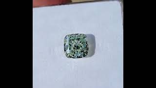 3.66ct GIA FANCY YELLOWISH GREEN VS2