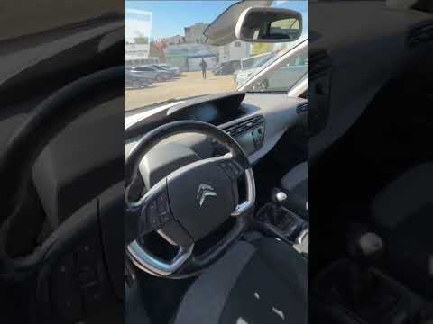 фото citroen c4 picasso ii рестайлинг 0