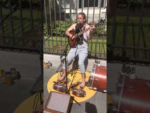 A one man band live on the streets of Nee Orleans🔥🔥🔥