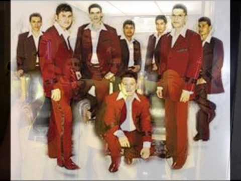 Grupo La Flama No Hay Que Llorar