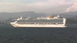 preview picture of video 'P&O Cruises Azura cruise ship , Izmir 04 October 2012'