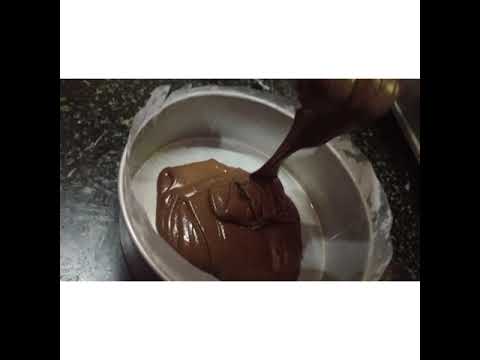 EASY BLACK FOREST CAKE