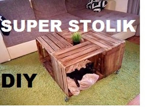 DIY stolik zrobiony ze skrzynek