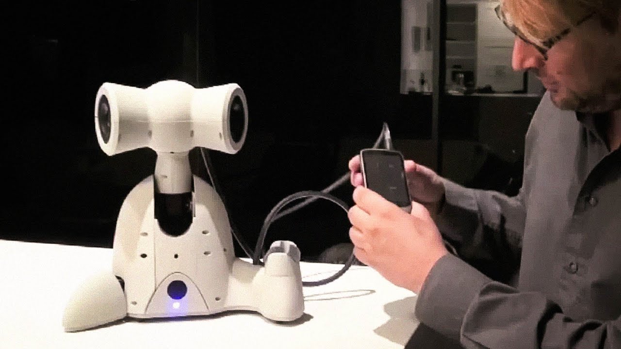 Robots with "soul" | Guy Hoffman