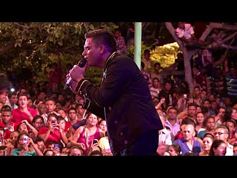 El CARIÑO DE MI PUEBLO (EN VIVO) - SILVESTRE DANGOND & ROLANDO OCHOA [HQ]