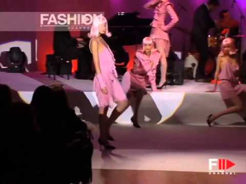INES VALENTINITSCH Autumn Winter 2004 2005 Milan 3 of 4 Pret a Porter Woman by FashionChannel
