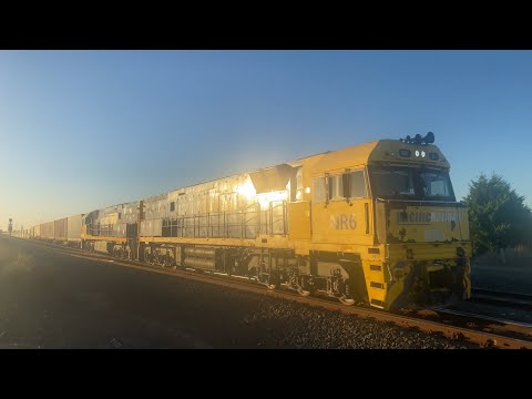 Up Pacific National 1PM5 Container train NR6 and NR22 at Gheringhap headed for Melbourne 4/12/2024