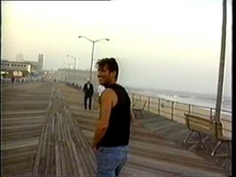 download lagu mp3 mp4 Bruce Springsteen Madame Marie, download lagu Bruce Springsteen Madame Marie gratis, unduh video klip Bruce Springsteen Madame Marie