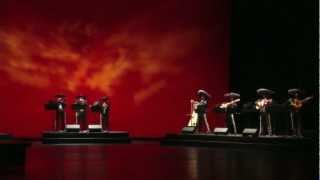 Martinez and Foglia: Cruzar la Cara de la Luna - En Fragiles Alas (Mariachi Vargas de Tecalitlán)