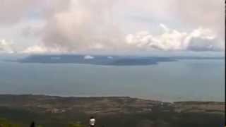 preview picture of video 'A beautiful view from the top of old casino at Borkor Mount'