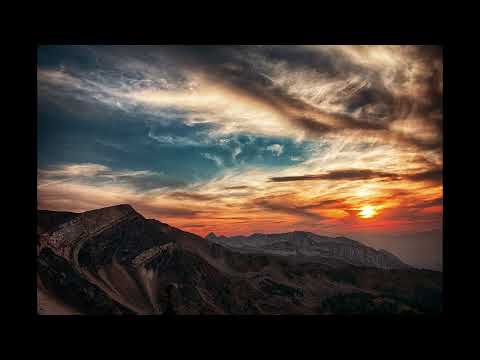 Burghelea Denisa - Glorie Mielului - (Cover)