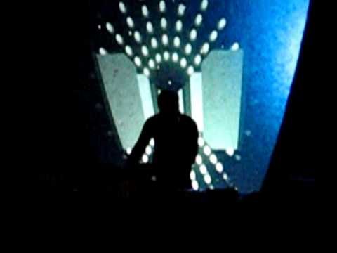 Electricano @ Debosch pt.1 (Artelis 11.11.2011.)