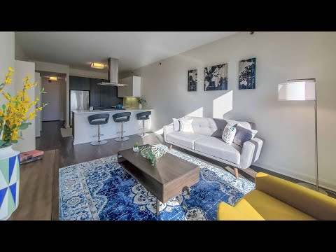 A sunny one-bedroom model #4012 at the Loop’s lavish OneEleven tower A sunny one-bedroom model #4012 at the Loop’s lavish OneEleven tower