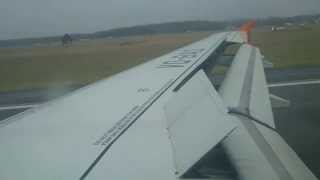 preview picture of video 'Airbus A319 landing Pulkovo, Saint-Petersburg'