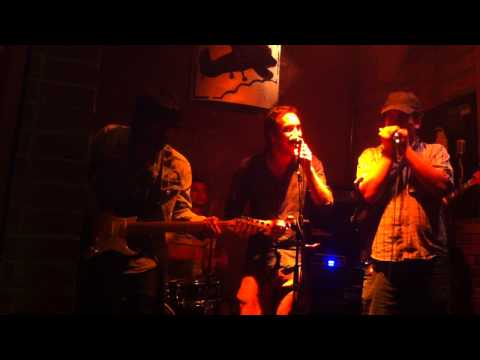 Jam Session Bar Altazor - Everyday I Have The Blues
