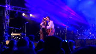 Kitty, Daisy & Lewis, Chevron Gardens 160218   It Ain't Your Business