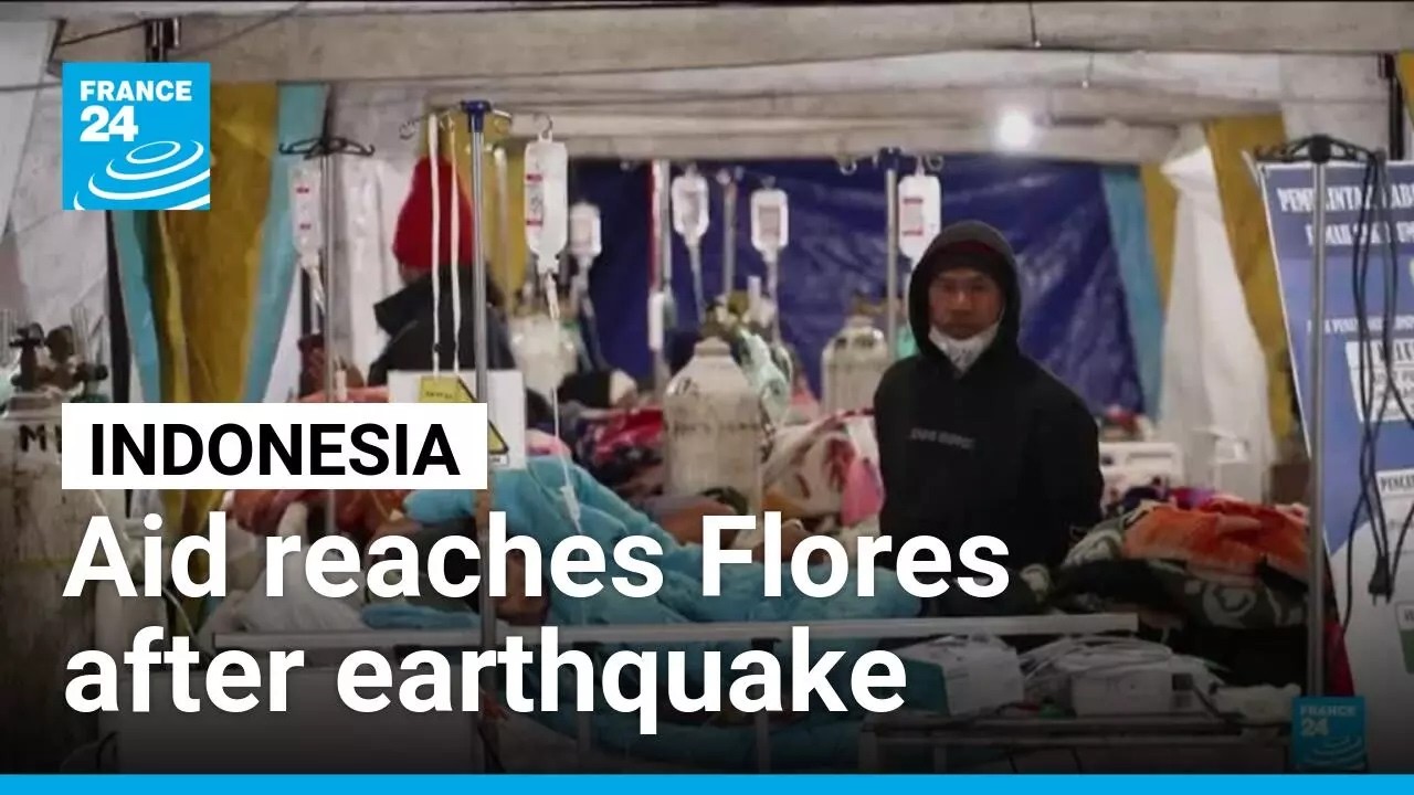 Indonesian earthquake : Aid reaches Flores as death toll climbs • FRANCE 24 English