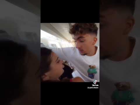 inoxtag est Apolline sont amis(humour)