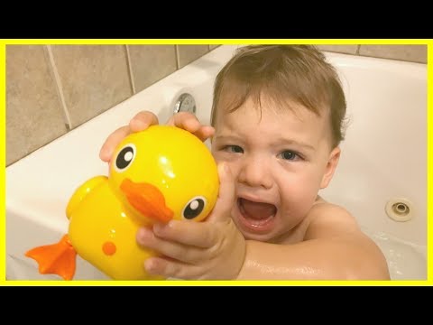 download lagu mp3 mp4 Tub Fun, download lagu Tub Fun gratis, unduh video klip Tub Fun