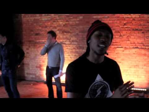 JME (BOY BETTER KNOW) DEMONSTRATES 'THE KICK-PUNCH' (YOU DONT WANT BEEF)