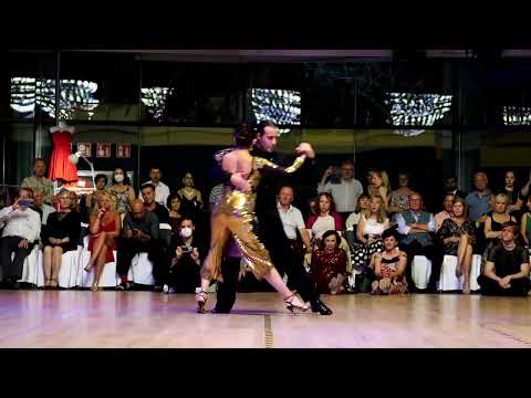 Facundo Piñero & Vanesa Villalba dance Luis Bravo Forever Tango´s Gallo ciego