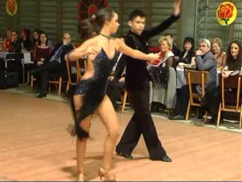 Iskolabál Téglás 2012 - Latin mix.wmv