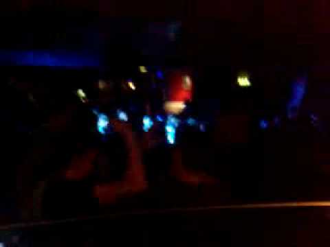 Stylin @ Klub DNA - MC Efeeze !! You Cant Touch Me !!