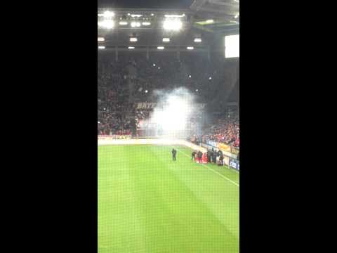Pyro der Bayern Fans in Mainz 19.12.2014