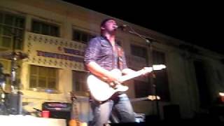 Lee Brice - Picture of Me - Tontitown, AR August 05 2010