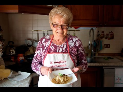 How to Make Bigoli in Salsa | Pasta Grannies