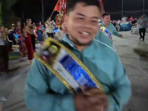 Fiestas de San Pedro y San Pablo.. vicepresidente de Blancos.. sr. LUIS ZAMBRANO... RESBALÓN 