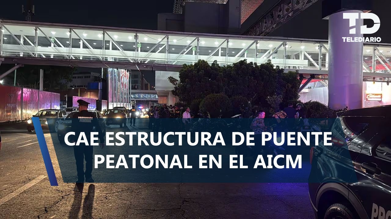Se desprende techumbre en puente peatonal de la Terminal 1 del AICM; hay una automovilista afectada