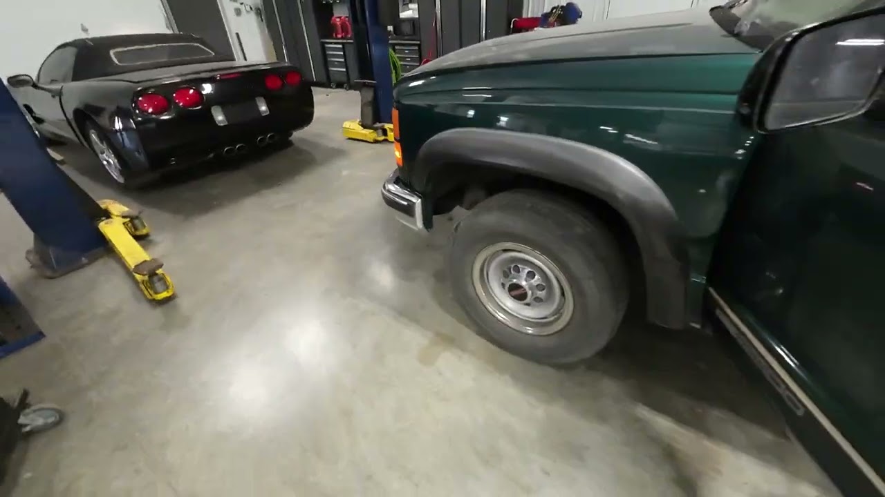 1997 GMC Suburban 2500 7.4L 454 Test Video SVGM361