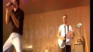 04 Going Missing (Maxïmo Park Glastonbury 2009)