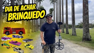 DIA de Achar BRINQUEDOS 👀🤔