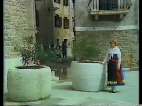 Ans. Ottavia Brajka - Navihana deklica