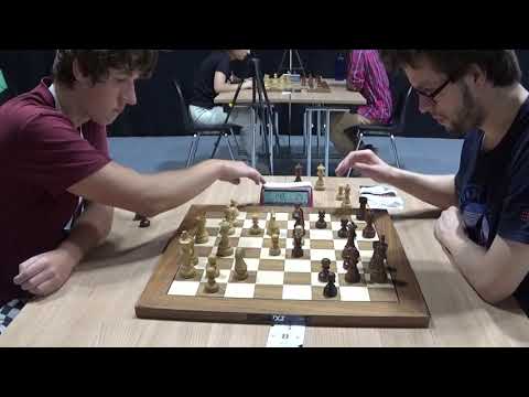 Gambiting all your pieces | Strods - Kantor