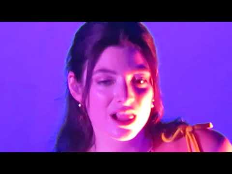 Sober ❤ Lorde - live @ Casino De Paris 2022 (Solar ☀️ Power Tour)
