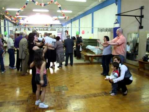 MUSICA ANIMAZIONE PER BAMBINI COMPLEANNI FESTE CERIMONIE MATRIMONI BABY DANCE ALEX E CLAUDIA MILANO